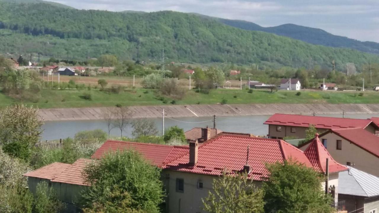 Apartament cu 2 camere Călimăneşti Exterior foto