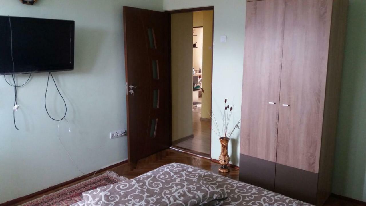 Apartament cu 2 camere Călimăneşti Exterior foto